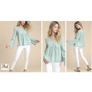Doe & Rae lightweight long sleeve top!